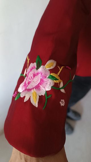 Chaqueta bordada. Estilo chino. Talla L