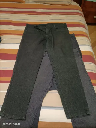 Pantaloni uomo slim fit grigi