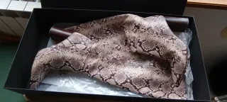 Botas altas efecto piel de serpiente