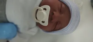 Bebé Reborn Realista con Biberón y Certificado