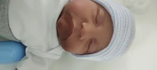 Bebé Reborn Realista con Biberón y Certificado