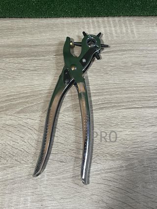 Juego de perforadora de cuero Amazon Basics