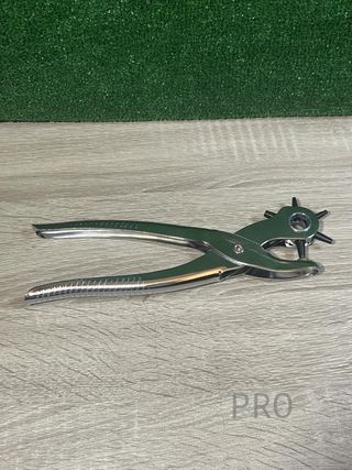 Juego de perforadora de cuero Amazon Basics