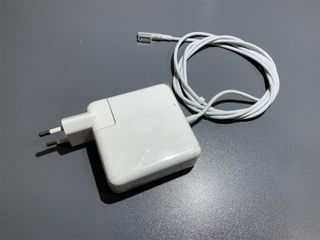 Cargador macbook original magsafe 1 60W nuevo