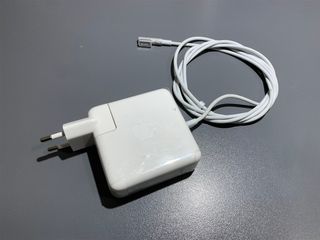 Cargador macbook original magsafe 1 60W nuevo