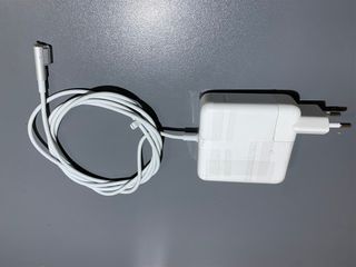 Cargador macbook original magsafe 1 60W nuevo