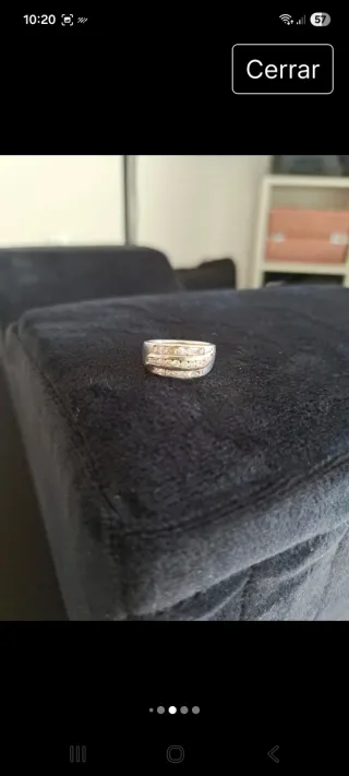 Anillo de plata con circonitas