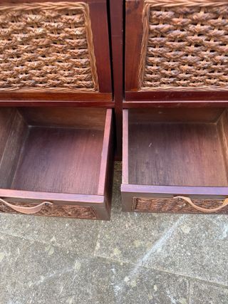 Mobile in legno con 4 cassetti e cestini