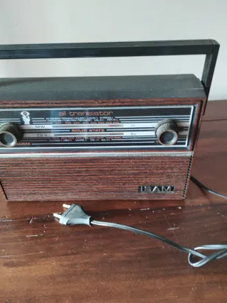 Radio Vintage Anni 70 ISAM