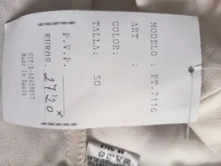 Pantalón beige talla 50