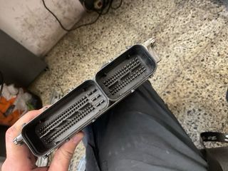 Centralita Motor SEAT Ibiza 03L 906 023 LG