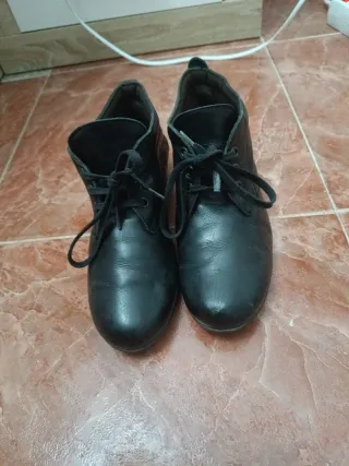 Botines negros mujer