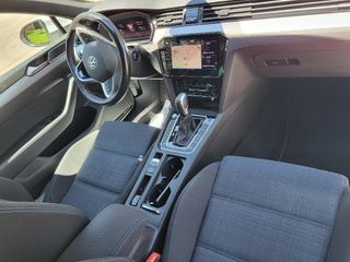 Volkswagen Passat 2021