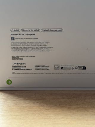 (SIN ABRIR) MacBook Air 13' 256GB M4 (Medianoche)