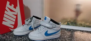 Zapatillas Nike Botín Blancas y Azules Nuevas