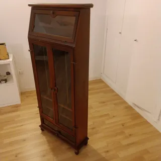 Mueble madera y cristal para CDs