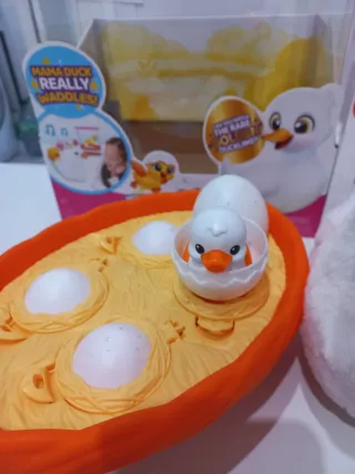 Mama Duck Really Waddles Juguete