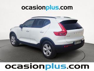 Volvo XC40 T3 115 kW (156 CV)