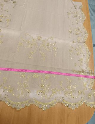 Manteleta fallera tul bordado  y lentej. oro 115cm