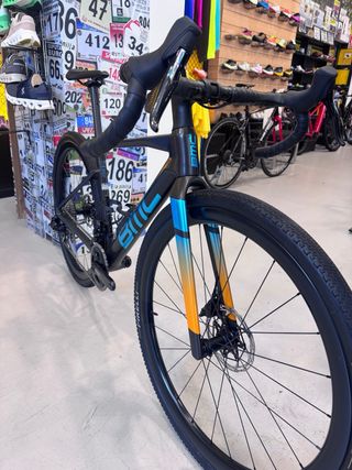 Bici gravel BMC Kaius 01 two 2024