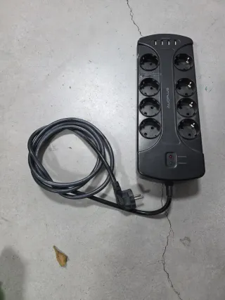 Regleta 8 enchufes + 4 USB AUDIOPLUS