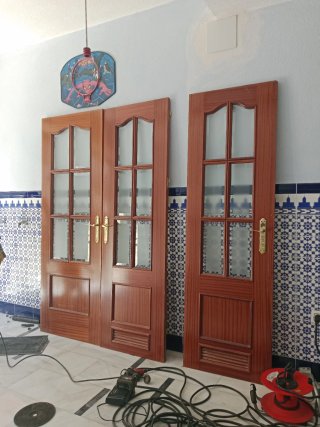 Puerta madera sapeli