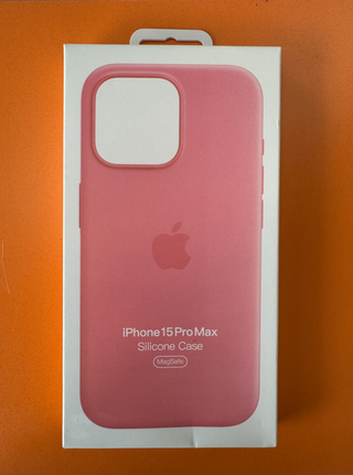 Cover iPhone 15 Pro Max in silicone rosa originale