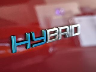 Peugeot 408 hybrid 225cv