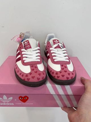 Adidas Samba San Valentín Corazones