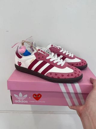 Adidas Samba San Valentín Corazones