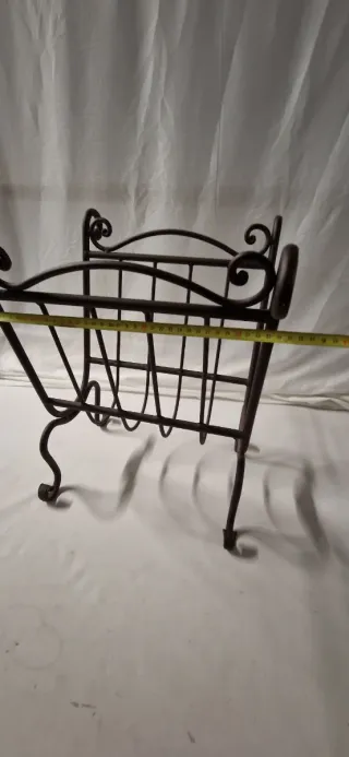 Porta riviste in ferro battuto