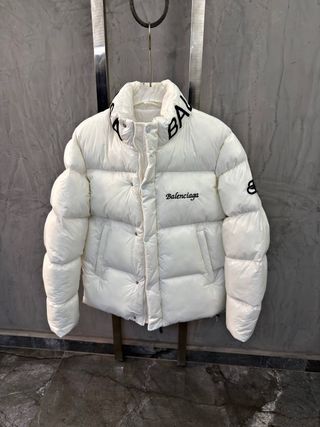 Abrigo Balenciaga Blanco Nuevo