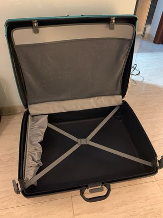 Maleta rígida Samsonite con Ruedas