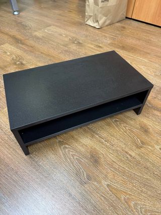 Elevador de monitor negro