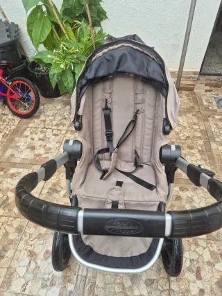 Carro Gemelar Baby Jogger City