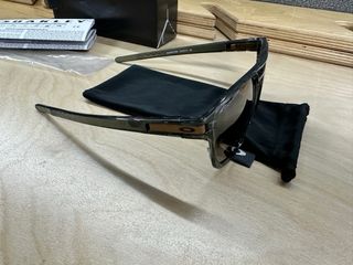 Gafas de sol Oakley Latch Beta