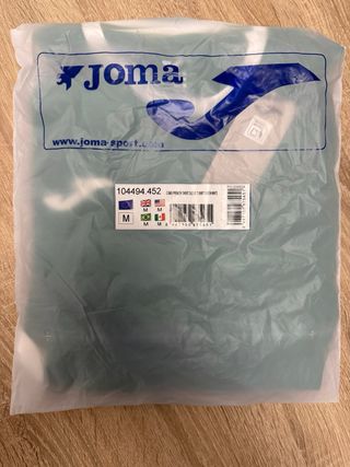 Camiseta Joma verde talla M sin estrenar