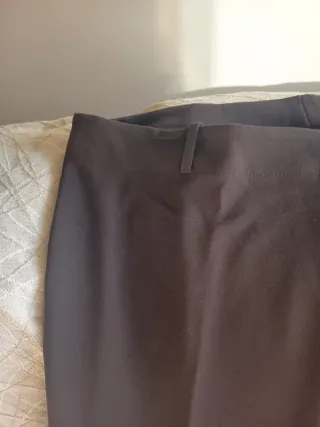 Pantalón marrón talla 58