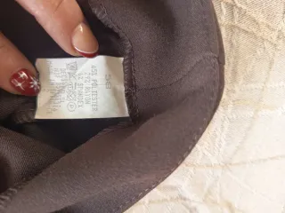 Pantalón marrón talla 58