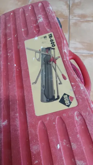 Cortadora de azulejos Rubi TR 600