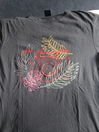 Camiseta Springfield Talla S Estampado bordado