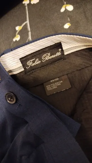 Traje de hombre azul