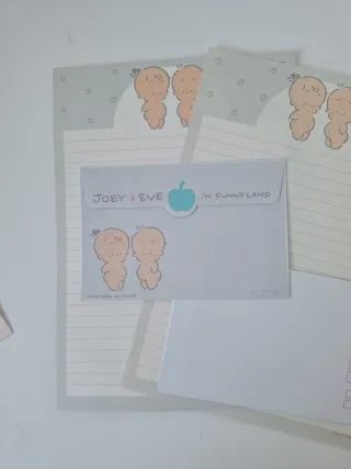 Lote Papel Cartas Vintage Corazones y Sellos