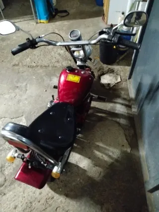 Moto de niño a gasolina