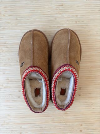 UGG Tazz Marrones Talla 38
