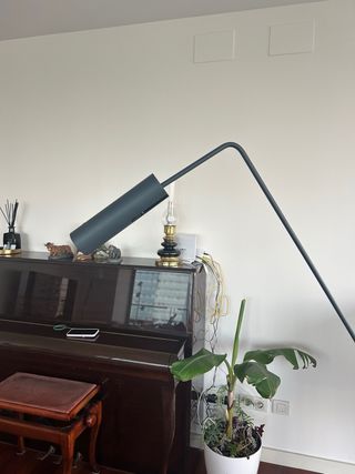 Lampada da terra moderna