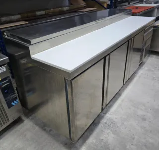 Mesa Fría Ingredientes 226x80x86