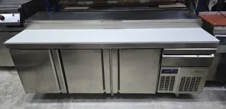 Mesa Fría Ingredientes 226x80x86