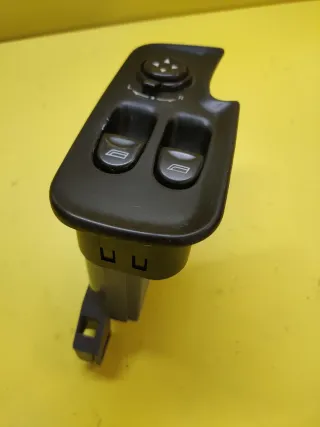 BOTONERA ELEVALUNAS ELECTRICOS ALFA 147