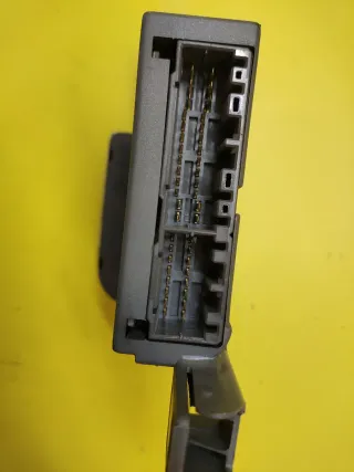 BOTONERA ELEVALUNAS ELECTRICOS ALFA 147